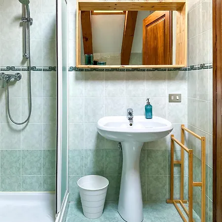 Le Mansarde Di Siberia Craveggia