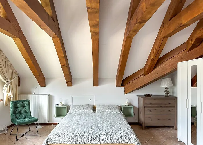 Le Mansarde Di Siberia شقة Craveggia